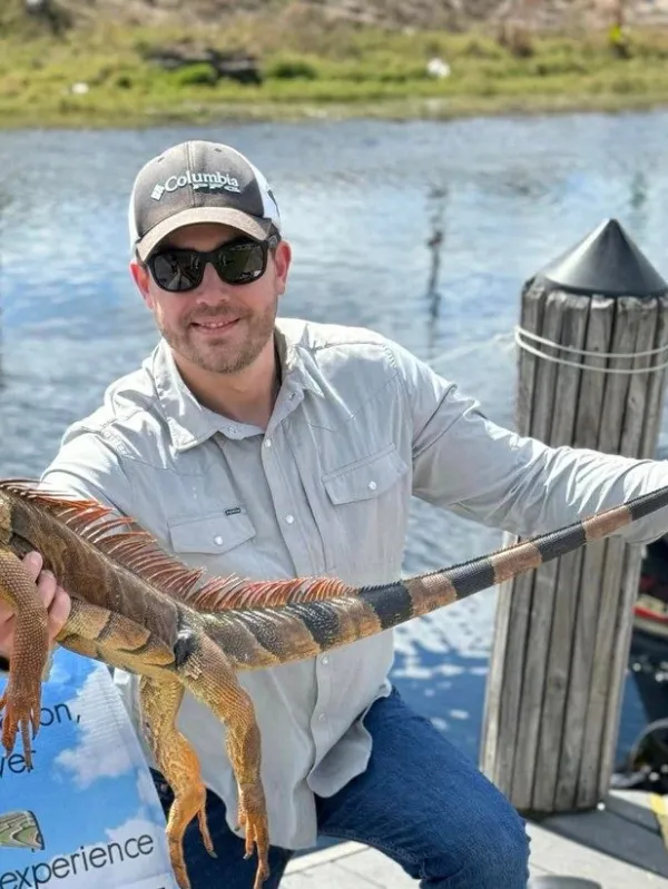 Hunting Iguanas